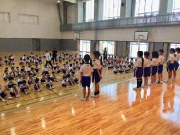 ２年　生活「１年生となかよくなろう～なかよし集会～」　