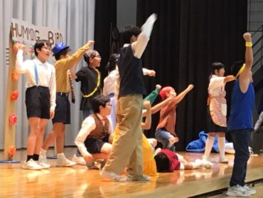 ６年　学習発表会ステージ発表